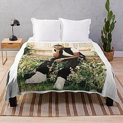 Santan Dave Throw Blanket RB1310