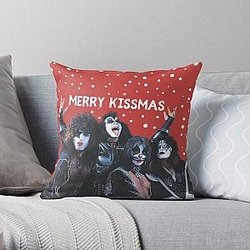 Merry Kissmas! Throw Pillow RB2411