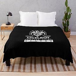 Mcelroy Name T Shirt - Mcelroy Another Celtic Legend Gift Item Tee Throw Blanket RB1010